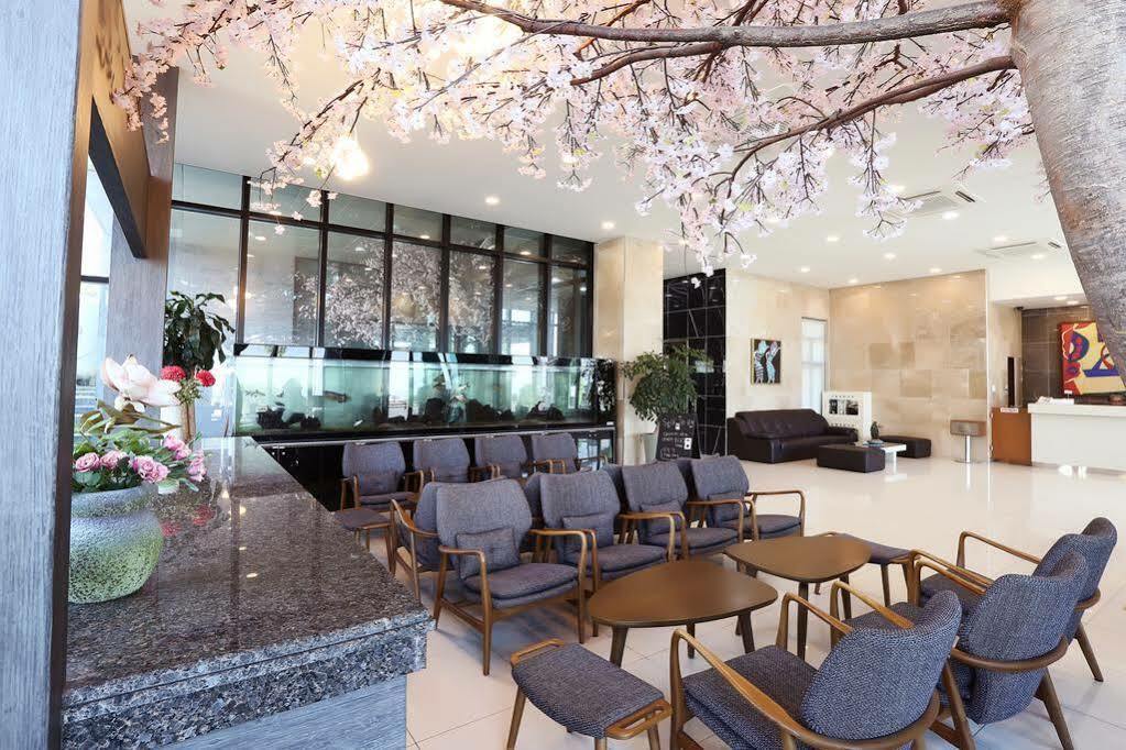 Sims Hotel Jeju Exterior foto